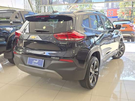 CHEVROLET-TRACKER-2025