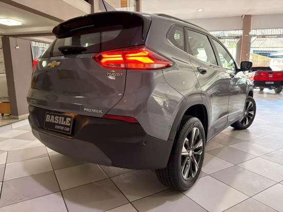 CHEVROLET-TRACKER-2022