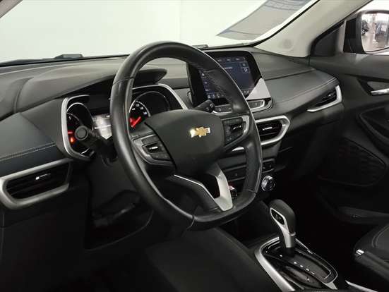 CHEVROLET-TRACKER-2023
