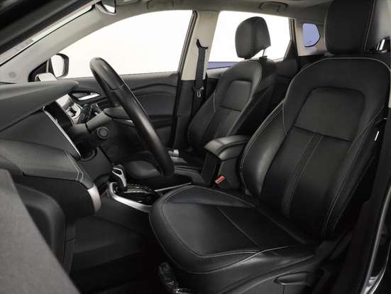 CHEVROLET-TRACKER-2023