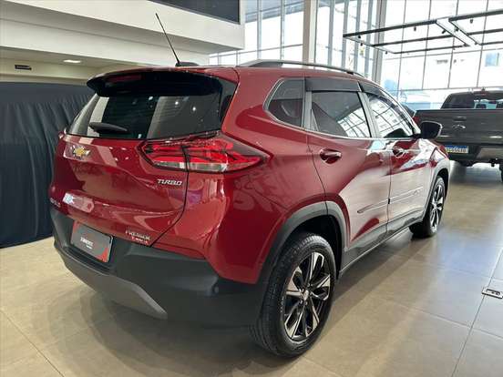 CHEVROLET-TRACKER-2023