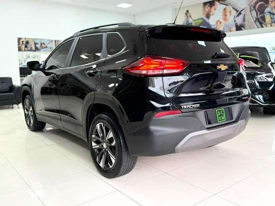 CHEVROLET-TRACKER-2023
