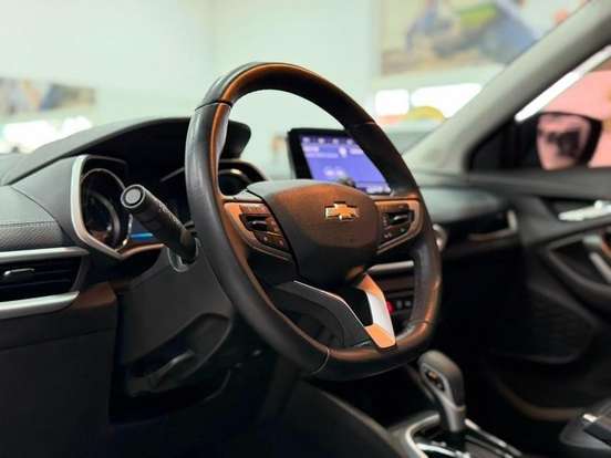 CHEVROLET-TRACKER-2023