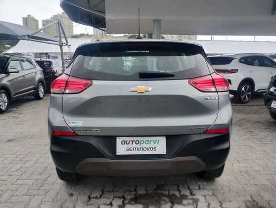 CHEVROLET-TRACKER-2023