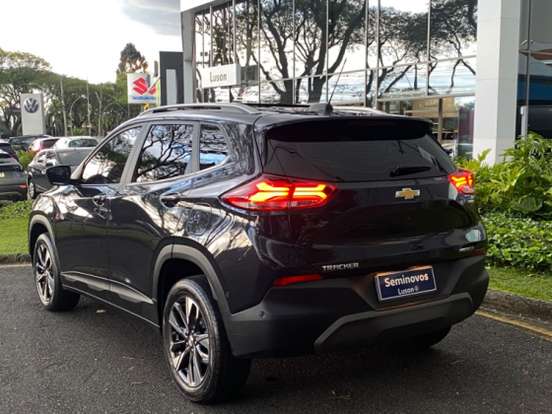 CHEVROLET-TRACKER-2024