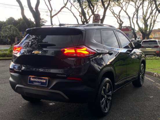 CHEVROLET-TRACKER-2024
