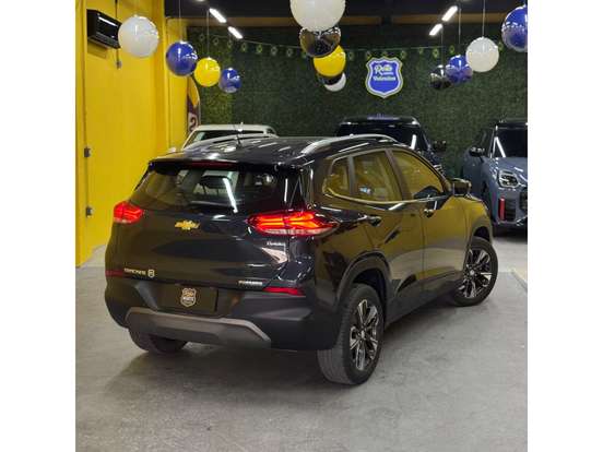 CHEVROLET-TRACKER-2023