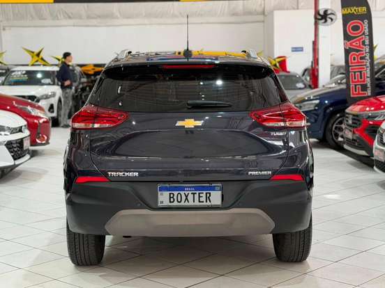 CHEVROLET-TRACKER-2024