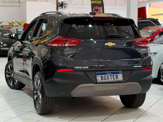 CHEVROLET-TRACKER-2024