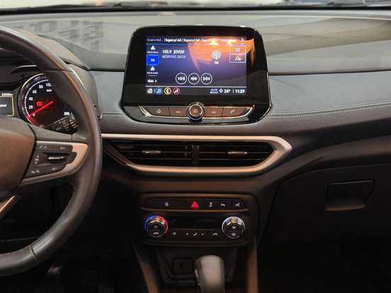 CHEVROLET-TRACKER-2024