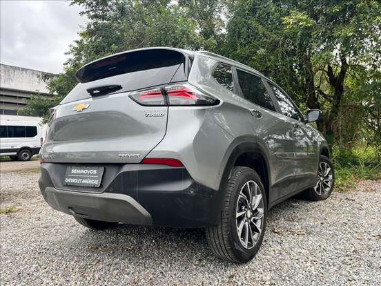 CHEVROLET-TRACKER-2025