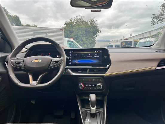 CHEVROLET-TRACKER-2025