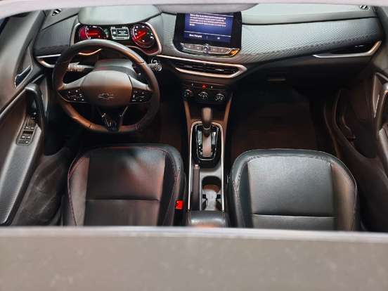 CHEVROLET-TRACKER-2023