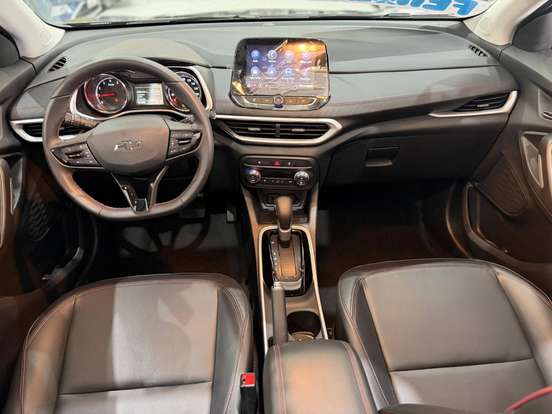 CHEVROLET-TRACKER-2025