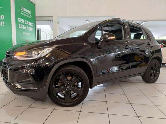 CHEVROLET-TRACKER-2018