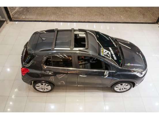 CHEVROLET-TRACKER-2018