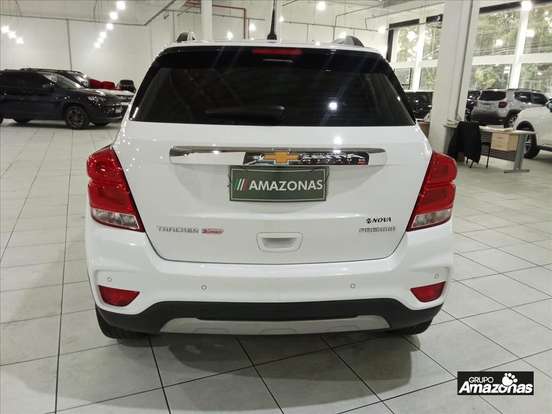 CHEVROLET-TRACKER-2018