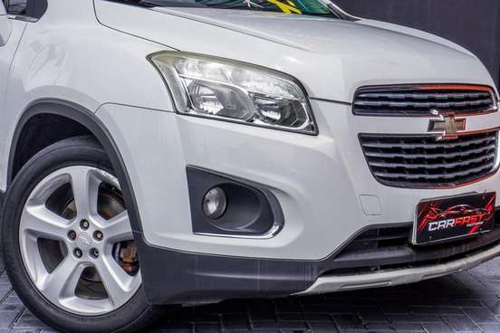 CHEVROLET-TRACKER-2014