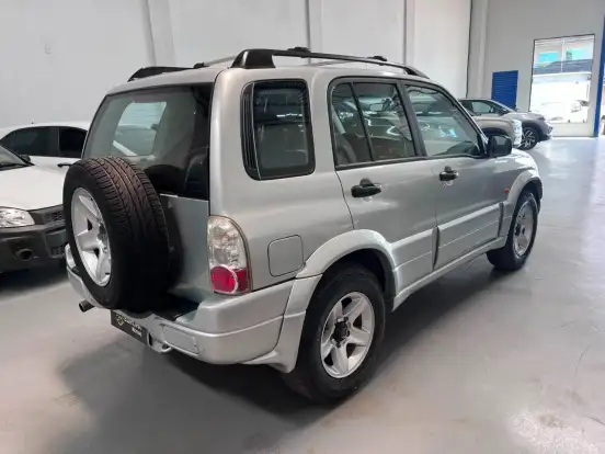 CHEVROLET-TRACKER-2008