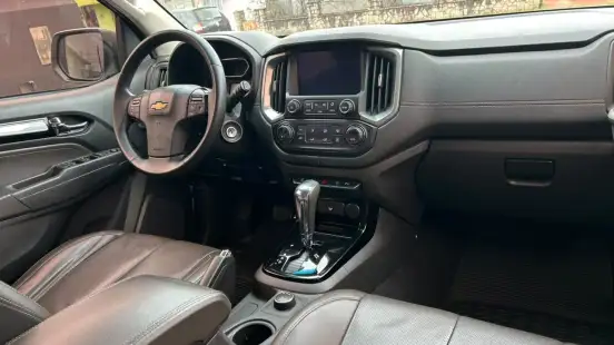 CHEVROLET-TRAILBLAZER-2.8 LTZ 4X4 16V TURBO DIESEL 4P AUTOMÁTICO CHEVROLET-TRAILBLAZER-2017