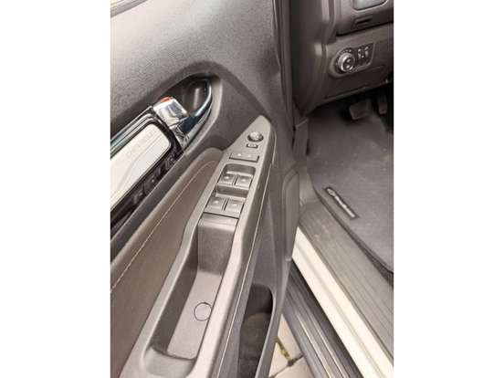 CHEVROLET-TRAILBLAZER-2023