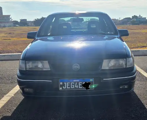 CHEVROLET-VECTRA-1995