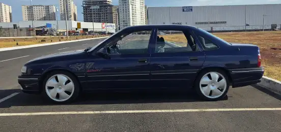 CHEVROLET-VECTRA-1995