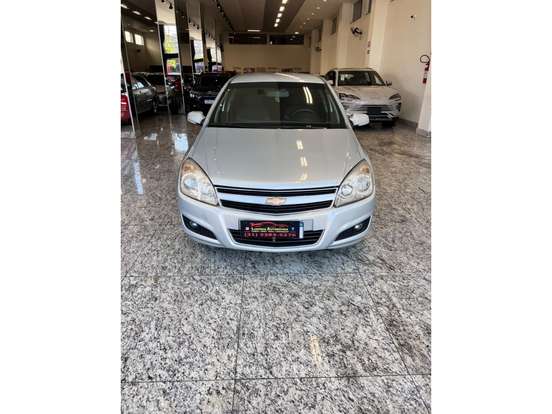 CHEVROLET-VECTRA-2010