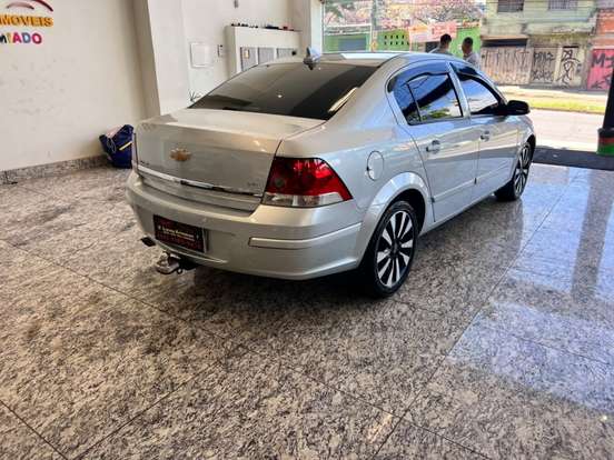 CHEVROLET-VECTRA-2010