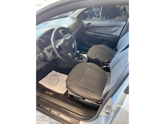 CHEVROLET-VECTRA-2.0 MPFI EXPRESSION 8V FLEX 4P AUTOMÁTICO CHEVROLET-VECTRA-2010