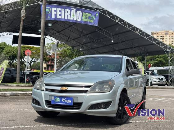 CHEVROLET VECTRA 2.0 MPFI GT HATCH 8V FLEX 4P MANUAL