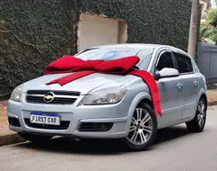 CHEVROLET VECTRA 2.0 MPFI GT HATCH 8V FLEX 4P MANUAL CHEVROLET VECTRA 2.0 MPFI GT HATCH 8V FLEX 4P MANUAL