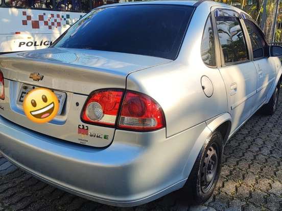 CHEVROLET-CLASSIC-1.0 MPFI LS 8V FLEX 4P MANUAL CHEVROLET-CLASSIC-2011