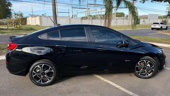 CHEVROLET-CRUZE-2023