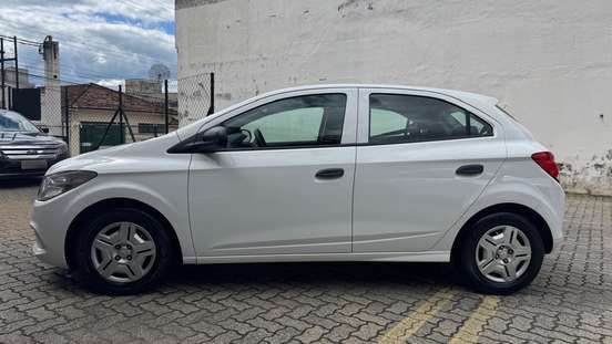 CHEVROLET-ONIX-1.0 MPFI JOY 8V FLEX 4P MANUAL CHEVROLET-ONIX-2018