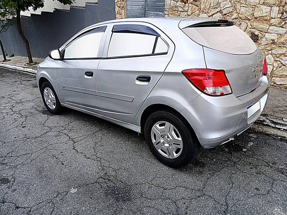 CHEVROLET ONIX 1.0 MPFI LS 8V FLEX 4P MANUAL