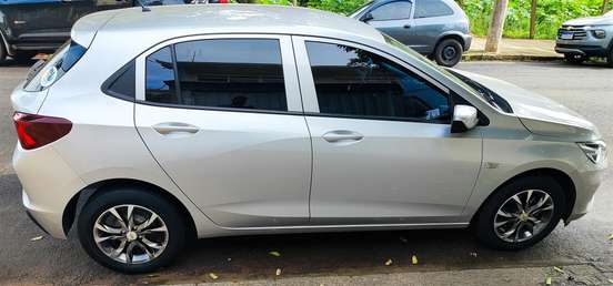CHEVROLET-ONIX-2020