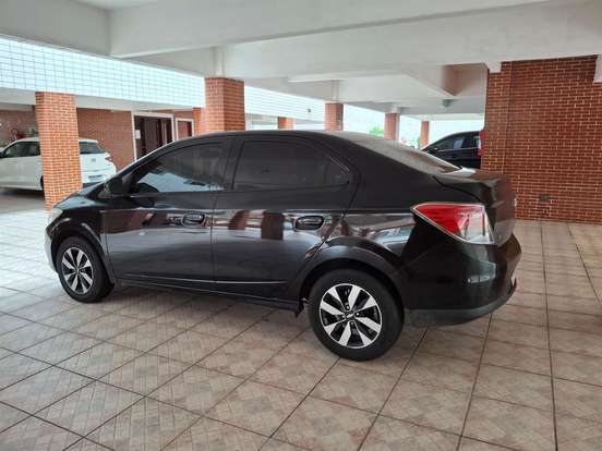 CHEVROLET-PRISMA-2015