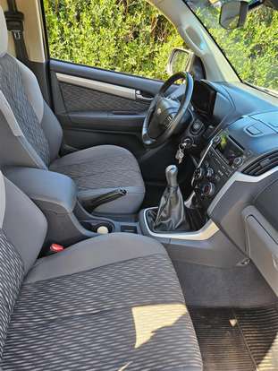 CHEVROLET-S10-2.4 LT 4X2 CD 8V FLEX 4P MANUAL CHEVROLET-S10-2012