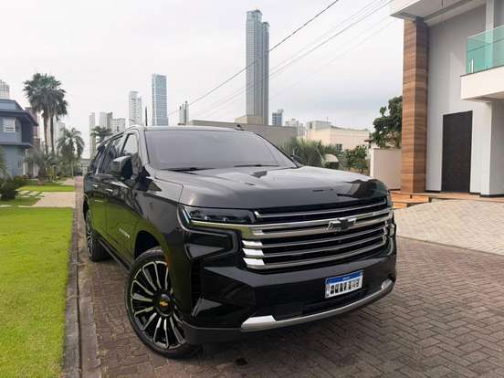 CHEVROLET-SUBURBAN-2021