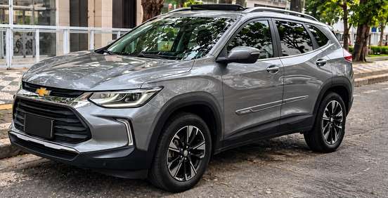CHEVROLET-TRACKER-2023