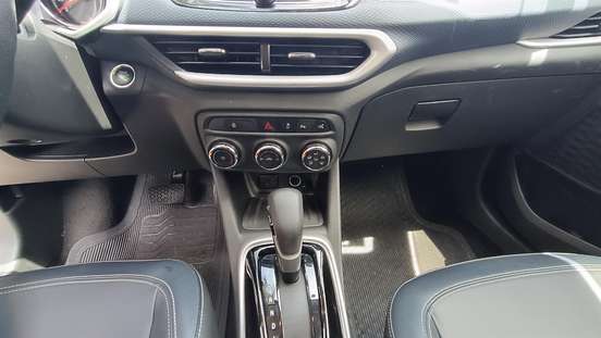 CHEVROLET-TRACKER-2022