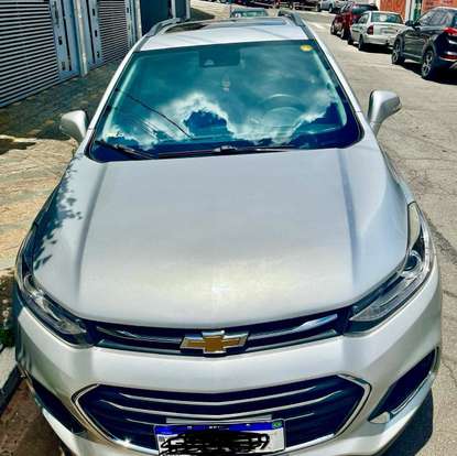 CHEVROLET-TRACKER-2018