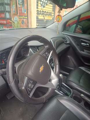 CHEVROLET-TRACKER-2018