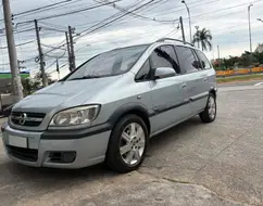 CHEVROLET ZAFIRA 2.0 MPFI ELEGANCE 8V FLEX 4P AUTOMÁTICO CHEVROLET ZAFIRA 2.0 MPFI ELEGANCE 8V FLEX 4P AUTOMÁTICO