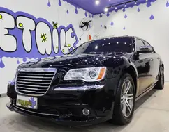 CHRYSLER 300 C 3.6 V6 GASOLINA AUTOMÁTICO CHRYSLER 300 C 3.6 V6 GASOLINA AUTOMÁTICO