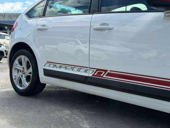 CITROËN-C4-2013