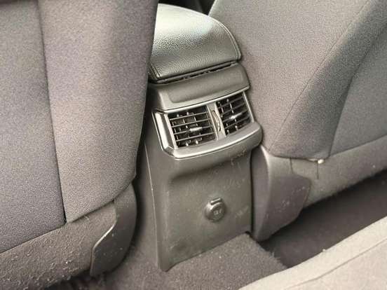CITROËN-C4 LOUNGE-1.6 THP FLEX ORIGINE BVA CITROËN-C4 LOUNGE-2017