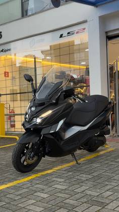 DAFRA CRUISYM 300 