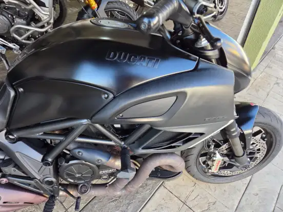 DUCATI-DIAVEL ABS-2014